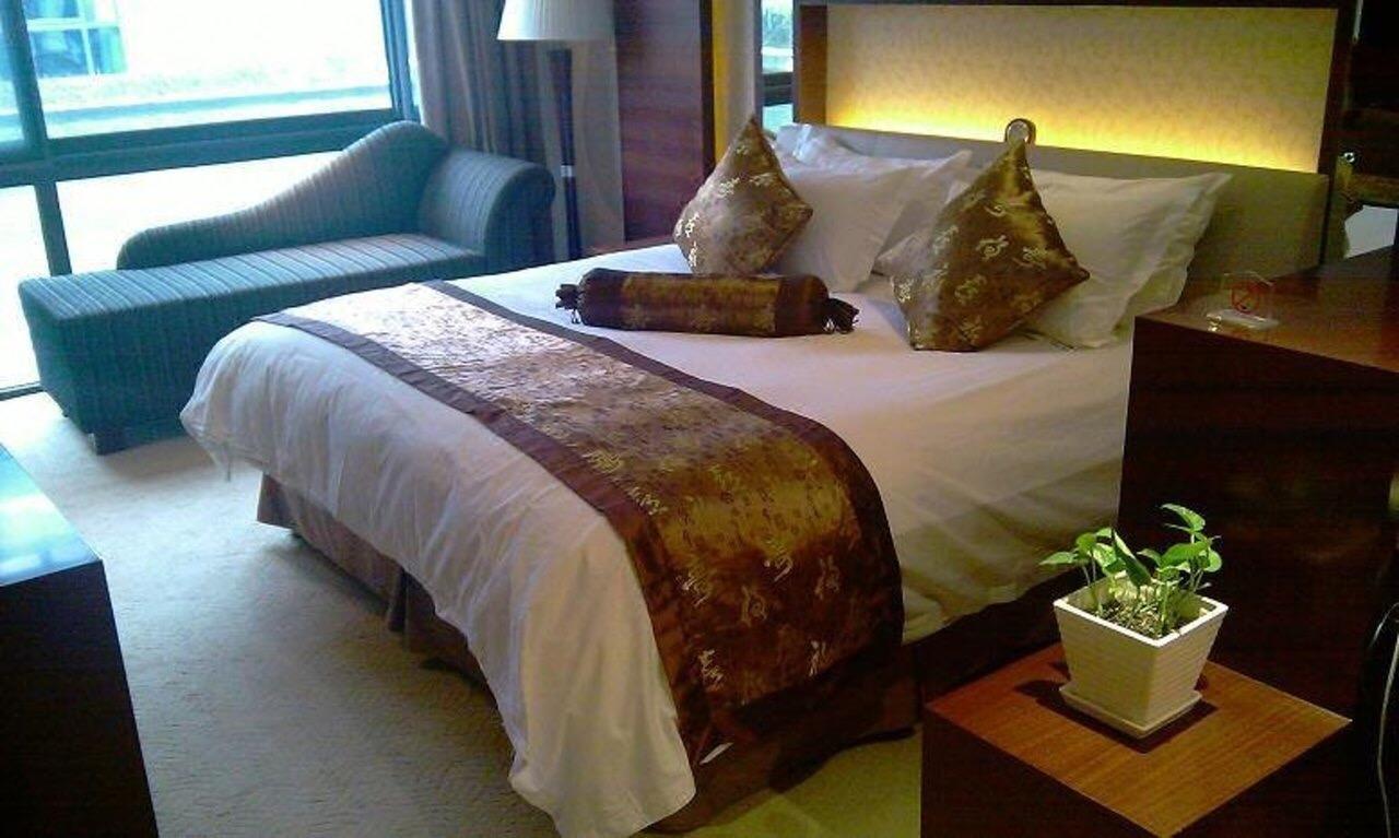 Crystal Island Club Hotel Shanghai Buitenkant foto